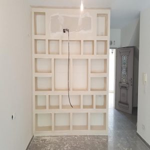 ספריות קודש ונישות מגבס